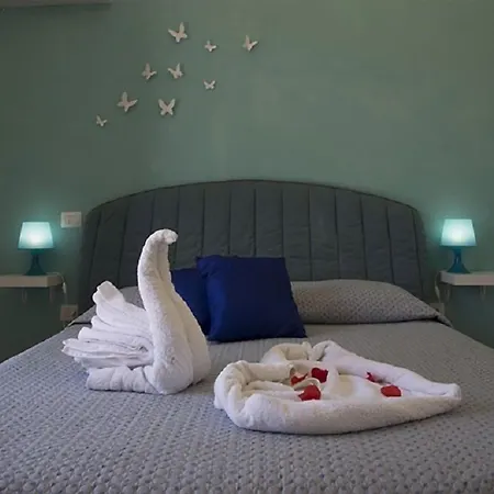 Saraceni Con Parcheggio Interno Bed & Breakfast Vasto