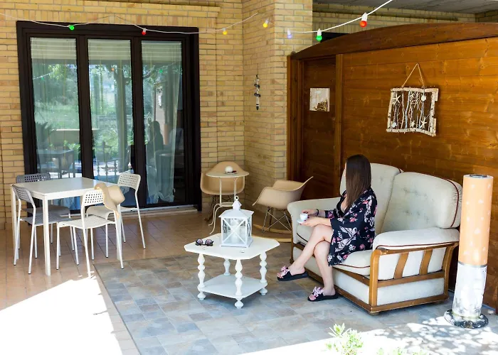 Alojamento de Acomodação e Pequeno-almoço Saraceni Con Parcheggio Interno 3*